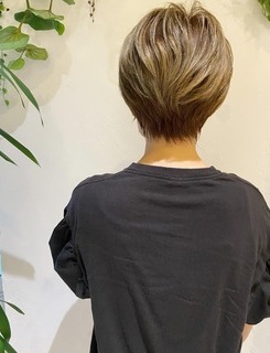 〜大人女性のショートスタイル〜